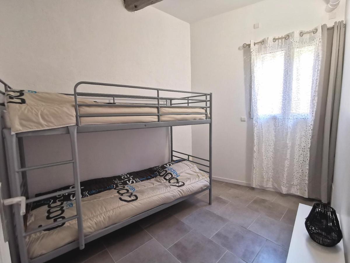 Le Saint Val, Appartement 3 Pieces Clim Poussan Eksteriør bilde