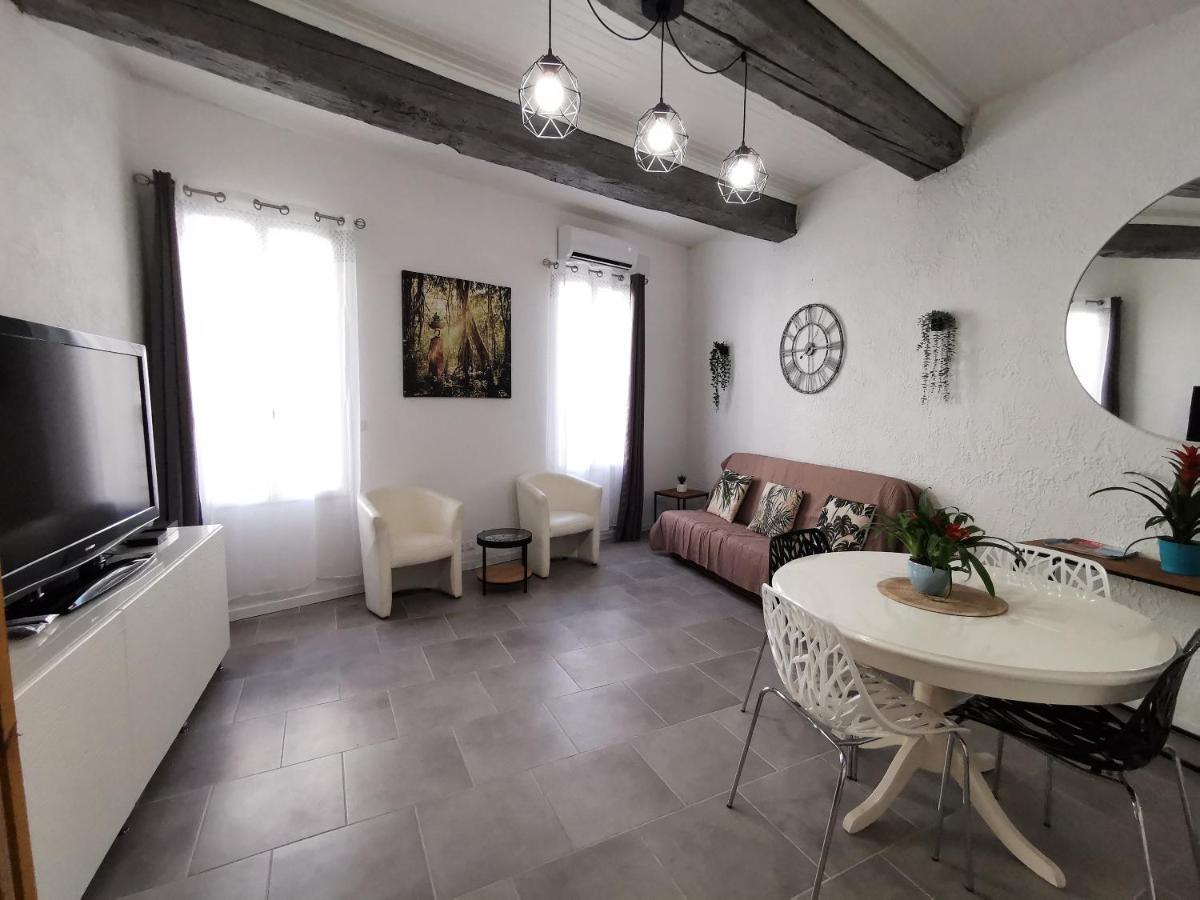 Le Saint Val, Appartement 3 Pieces Clim Poussan Eksteriør bilde